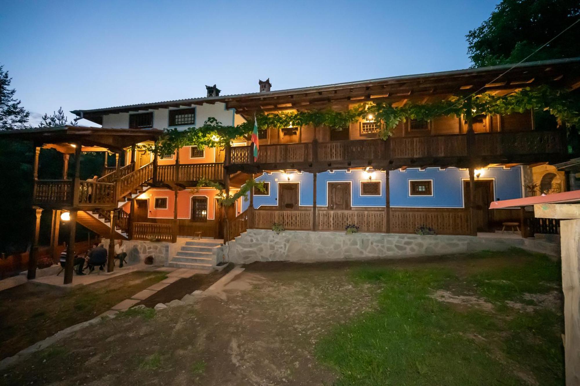 Недкова Къща Koprivshtitsa Exterior foto